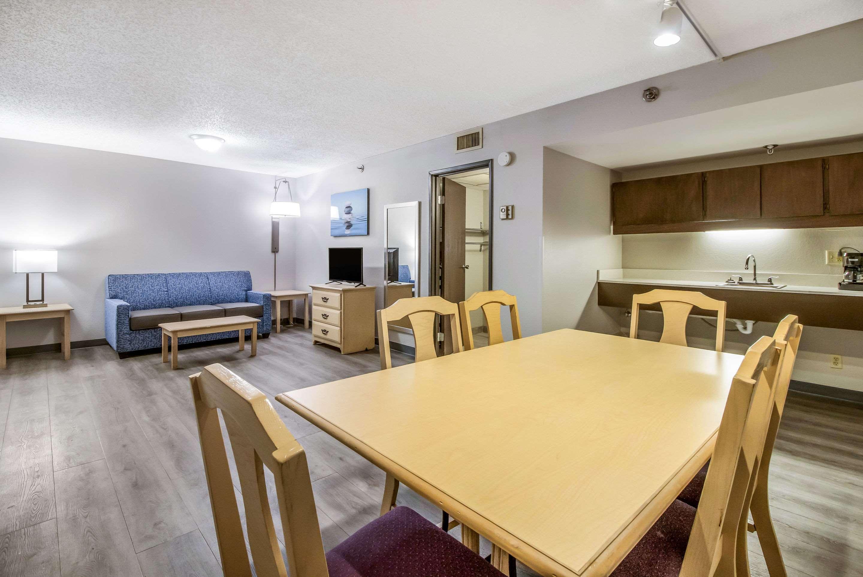 Clarion Hotel Jackson Northwest Ngoại thất bức ảnh