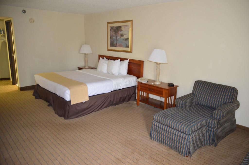 Clarion Hotel Jackson Northwest Ngoại thất bức ảnh